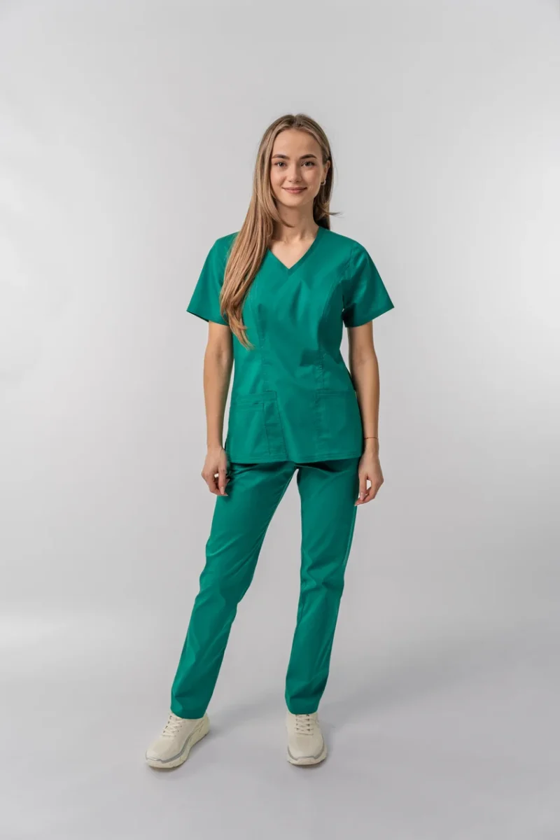 Costum medical Mara - imagine 2