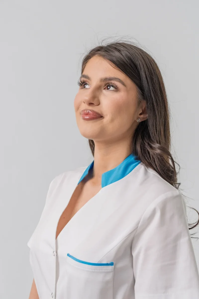 Bluză medicală Adina - imagine 2